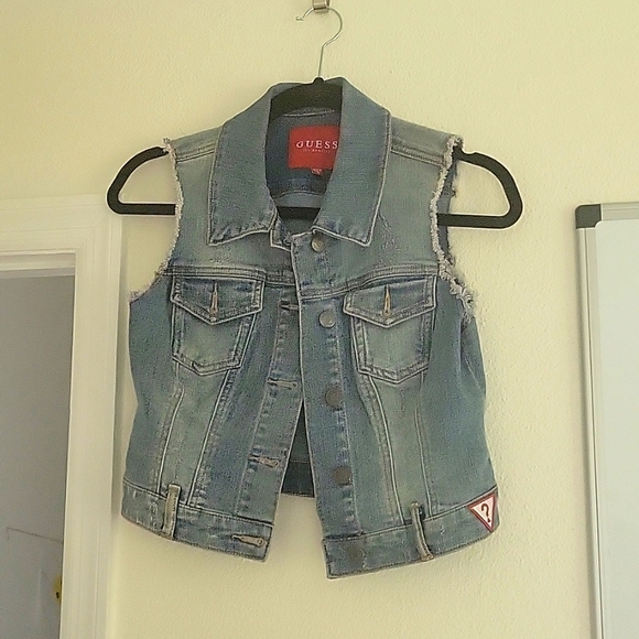 GUESS Los Angelas Jean Jacket - Picture 1 of 3